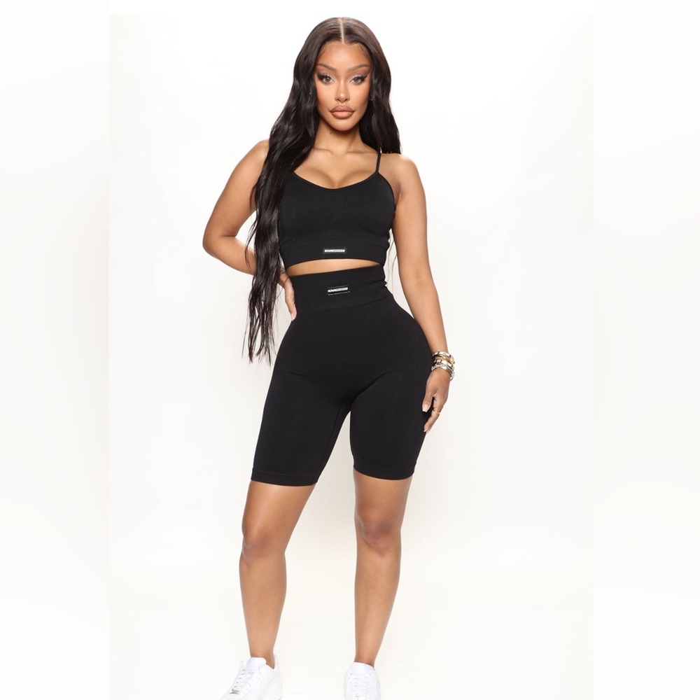 Fashion Nova Effortless Workout Set - small